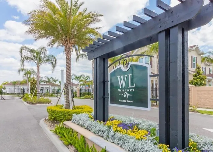 Great And Practical Townhouse In Gated Community, Sleeps 6 10 Min To Disney!